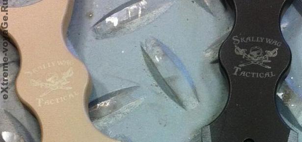 Лазерная гравировка на Skallywag Tactical Dagger Лазерная гравировка на Skallywag Tactical Dagger