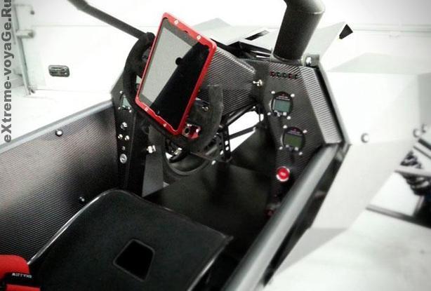 Кабина и приборная панель SkyRunner Кабина и приборная панель SkyRunner