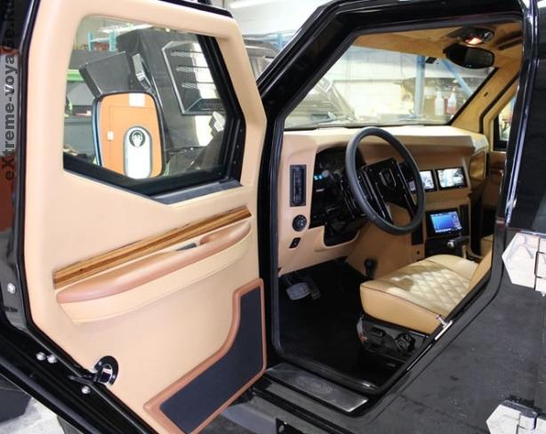 Вид со стороны водителя Knight XV Вид со стороны водителя Knight XV
