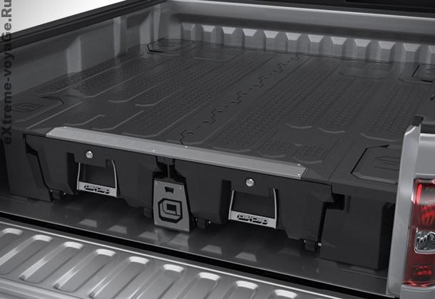 Багажник-система Decked Truck System в закрытом виде Багажник-система Decked Truck System в закрытом виде