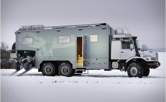 Внедорожник автодом с гаражом Mercedes Benz Zetros 6х6 Внедорожник автодом с гаражом Mercedes Benz Zetros 6х6