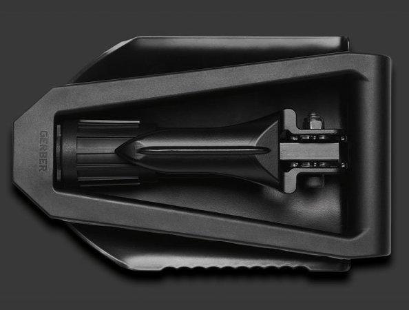 Gerber E-Tool в сложенном состоянии Gerber E-Tool в сложенном состоянии