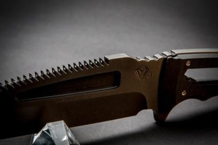 Нож с серрейтором SAWNTO Knife Нож с серрейтором SAWNTO Knife