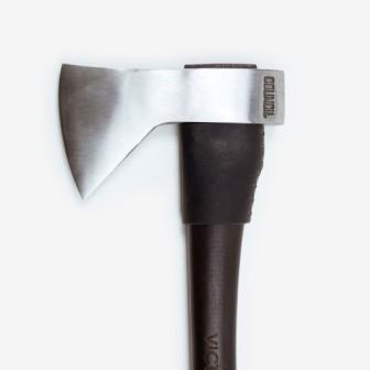 Прочный охотничий топор 24″ Hudson Bay Axe в «черной» версии Прочный охотничий топор 24″ Hudson Bay Axe в «черной» версии