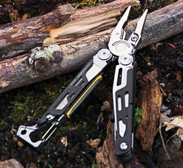Надежный мультитул для выживания Leatherman Signal Надежный мультитул для выживания Leatherman Signal
