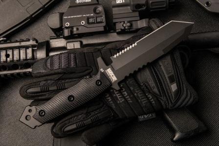 Нож для бушкрафта MFK02-GEN II в черном исполнении Нож для бушкрафта MFK02-GEN II в черном исполнении
