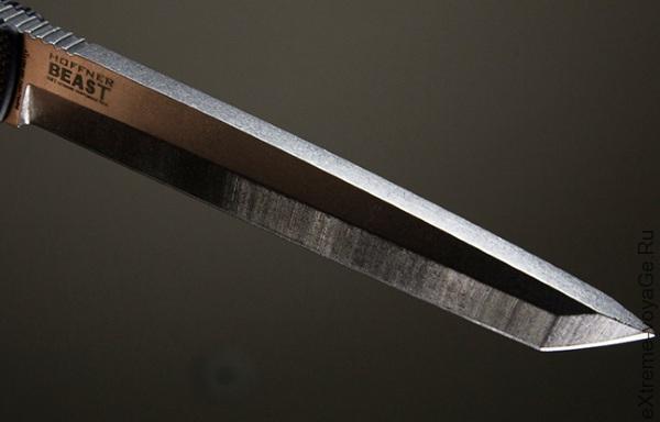 Мощный нож с фиксированным лезвием Hoffner Beast Мощный нож с фиксированным лезвием Hoffner Beast