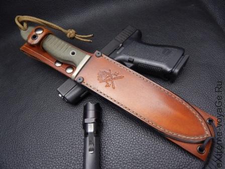 Vehement Knives Alpha в ножнах Vehement Knives Alpha в ножнах