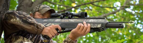 Арбалет Crosman Pioneer Airbow в действии Арбалет Crosman Pioneer Airbow в действии