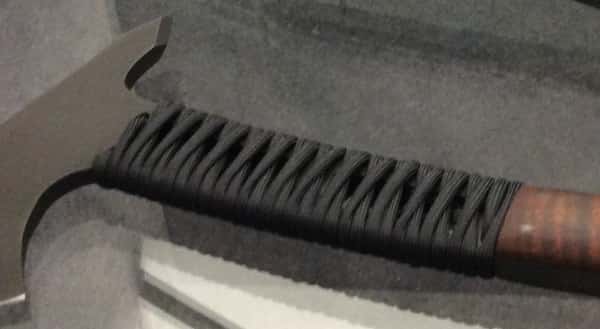 Паракорд на скелетонизированной ручке топора Winkler Legacy Axe Паракорд на скелетонизированной ручке топора Winkler Legacy Axe