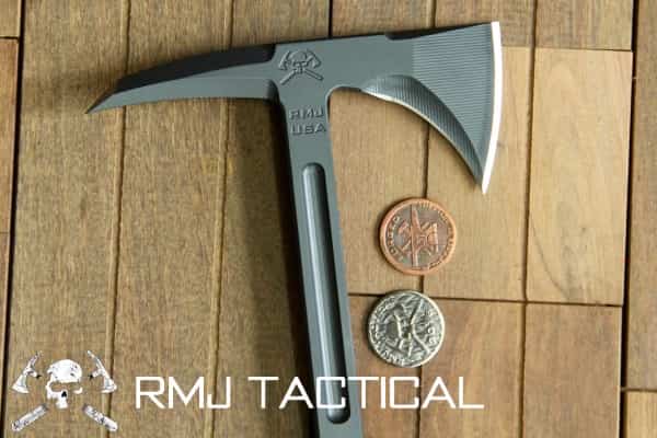 Тактический томагавк RMJ Eagle Talon пробьет бронежилет Тактический томагавк RMJ Eagle Talon пробьет бронежилет